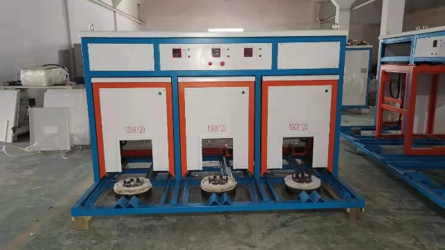您知道科鼎電磁模具加熱爐的功能有哪些嗎？